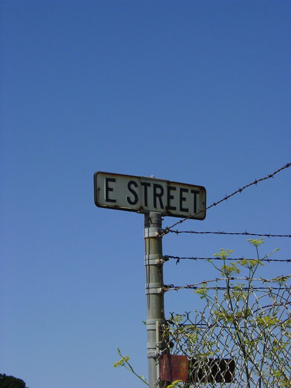 24-street-sign-e